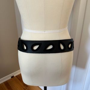 French connection dealt new without tags never worn size large 2.25” wide 46” L